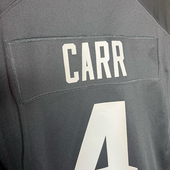 Size L Loose Fit NFL On-Field LasVegas Raiders Derek Carr #4 Jersey Black/White - Picture 4 of 8